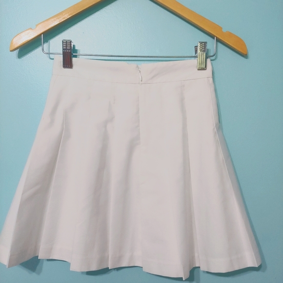 Aritzia Sunday Best White Pleated Skirt Size 0 - Picture 6 of 13